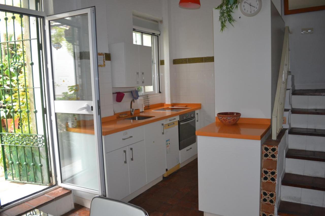 Charming House In Triana,Best City View From Patio Sevilla Exterior foto